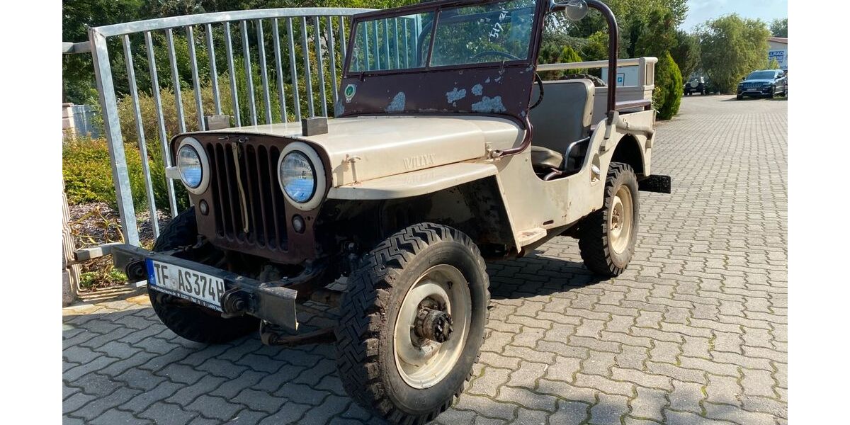 Jeep Willys 6.412 km 13.000 &euro; Trebbin 14959