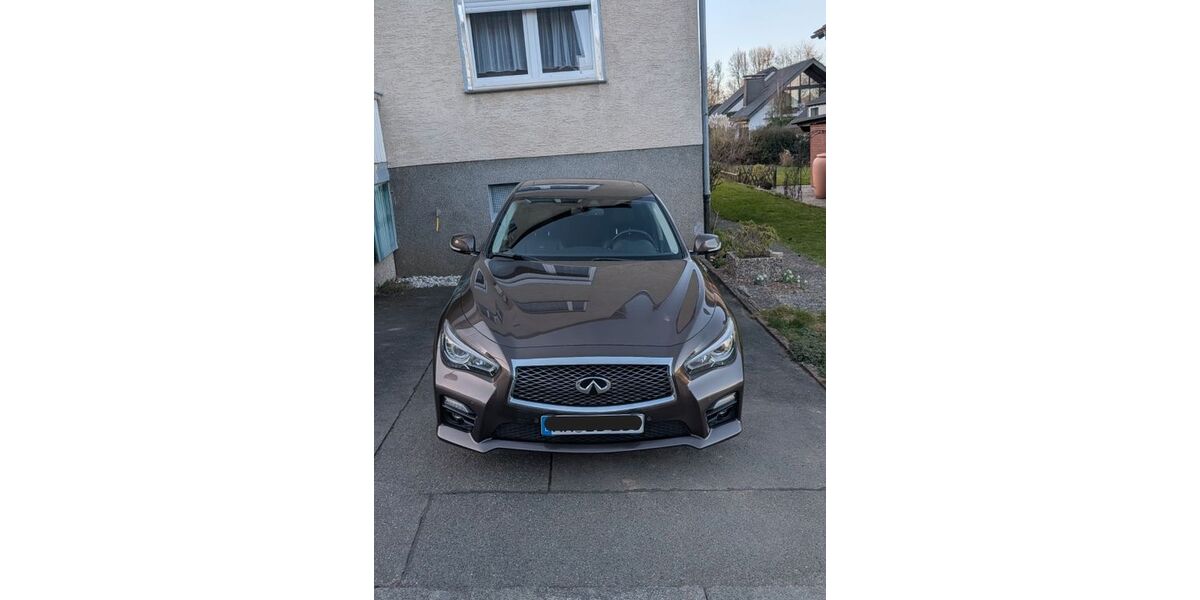 INFINITI Q50 163.000 km 13.500 &euro; Höxter 37671