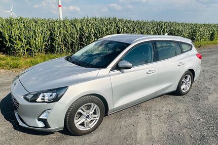 Ford Focus 55.000 km 11.499 &euro; Ense 59469