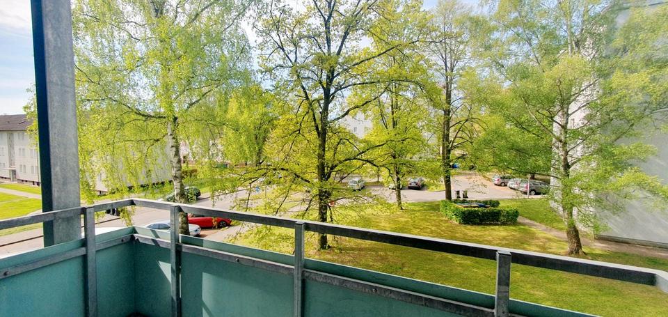 Etagenwohnung Eschwege - 3 Zimmer, 71 m&sup2;, 445&euro; | Angebot:26363243