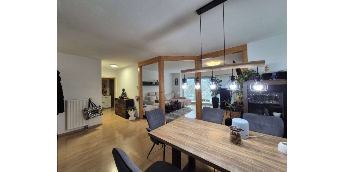 Wohnung zum Mieten in Helmstadt 930 € 100 m² 4 zimmer