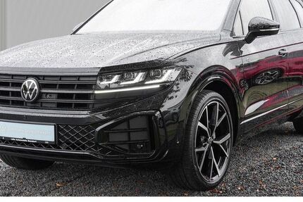 VW Touareg 22.552 km 78.980 € Bendorf 56170