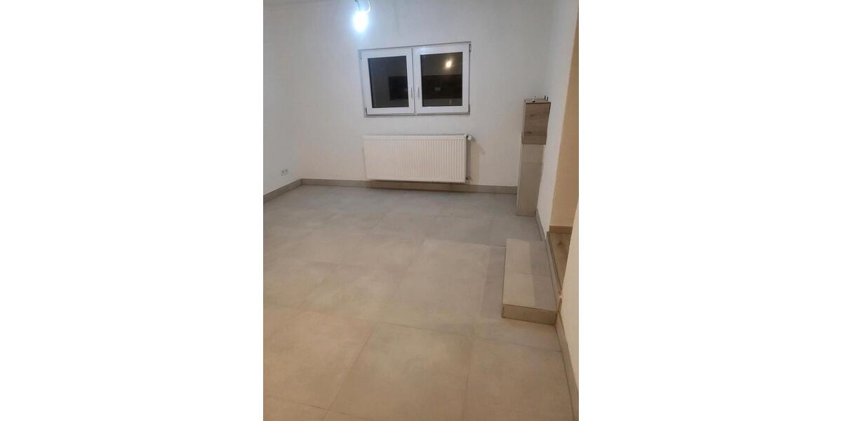 Erdgeschoßwohnung Neuhütten - 3 Zimmer, 93 m&sup2;, 700&euro; | Angebot:26374355