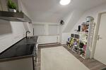 Dachgeschoss Wohnung - komplett modernisiert! 1 zimmer