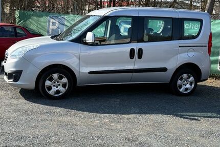 Opel Combo 118.000 km 8.800 &euro; Göttingen 37079