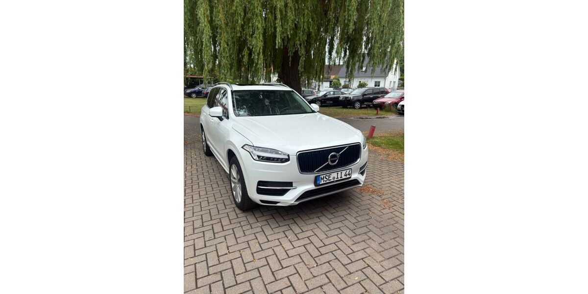 Volvo XC90 154.000 km 29.990 &euro; Mölln 17091