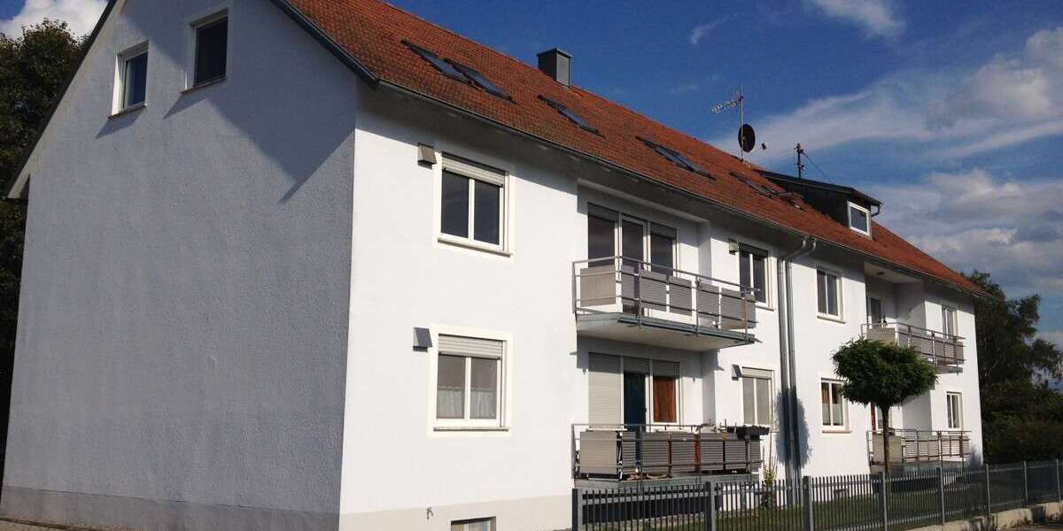 Etagenwohnung Nittenau - 4 Zimmer, 96 m&sup2;, 750&euro; | Angebot:26578179
