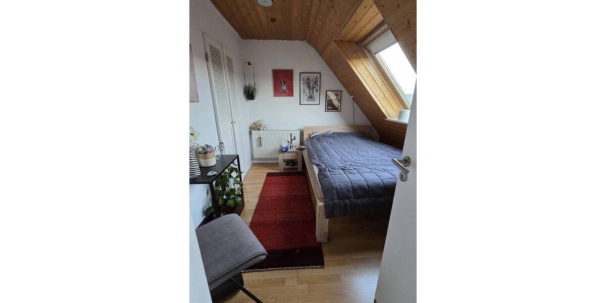 Reihenmittelhaus Renningen - 7 Zimmer, 155 m&sup2;, 620.000&euro; | Angebot:26090020