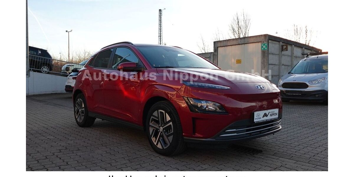 Hyundai KONA 16.790 km 24.450 &euro; Göttingen 37077