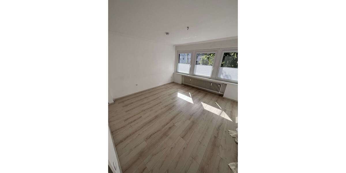 Etagenwohnung Duisburg Untermeiderich - 3 Zimmer, 71 m&sup2;, 450&euro; | Angebot:27341140