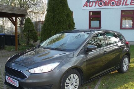 Ford Focus 107.480 km 7.490 € Zwickau 08056