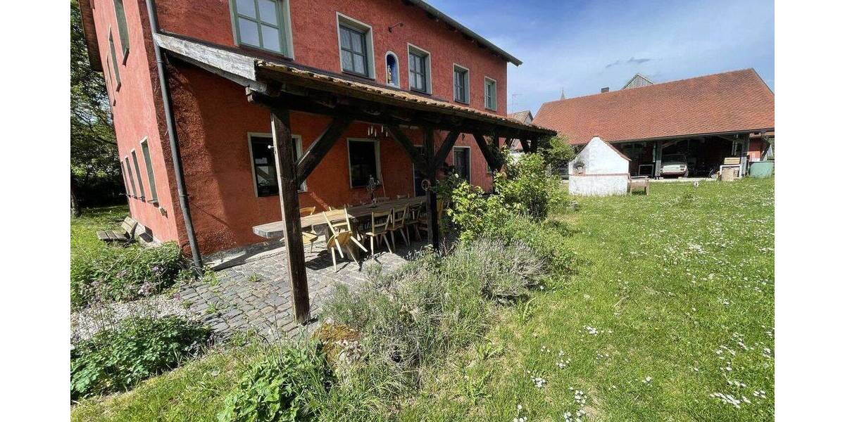Bauernhaus, Landhaus Beratzhausen Schwarzenthonhausen - 6 Zimmer, 220 m&sup2;, 499.000&euro; | Angebot:26798288