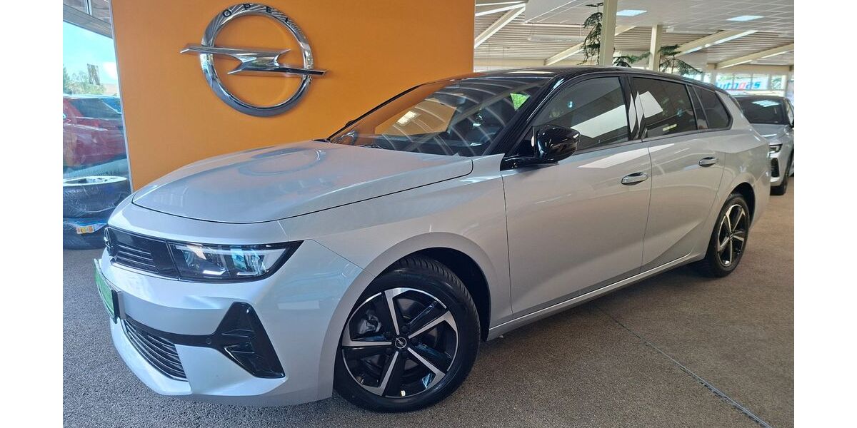 Opel Astra 16.650 km 21.590 &euro; Altmittweida 09648