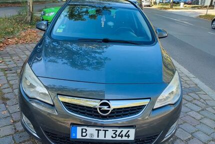 Opel Astra 278.000 km 4.300 &euro; Berlin 14167