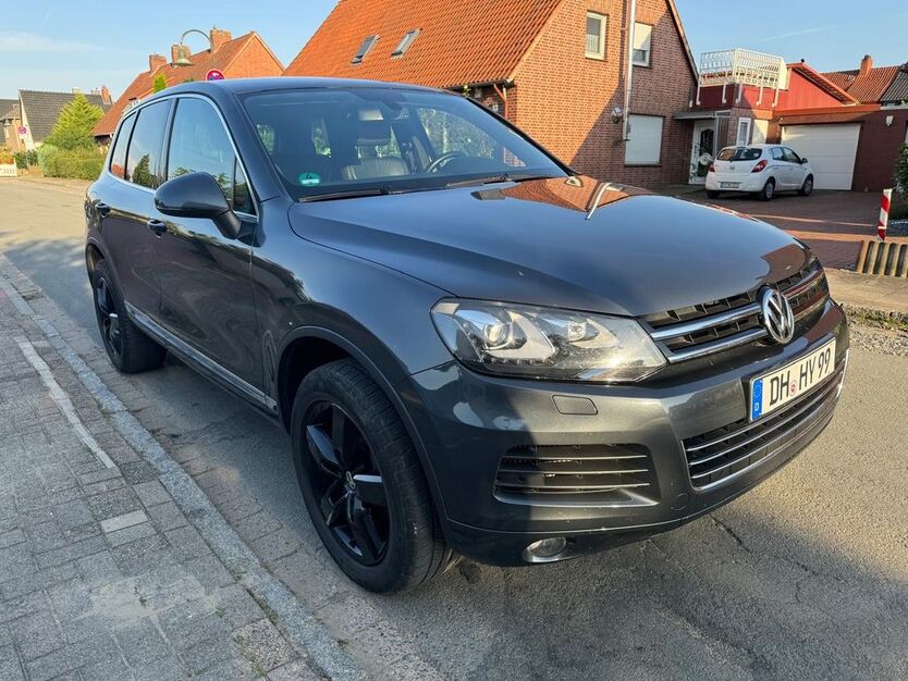 VW Touareg 225.000 km 15.490 € Sulingen 27232