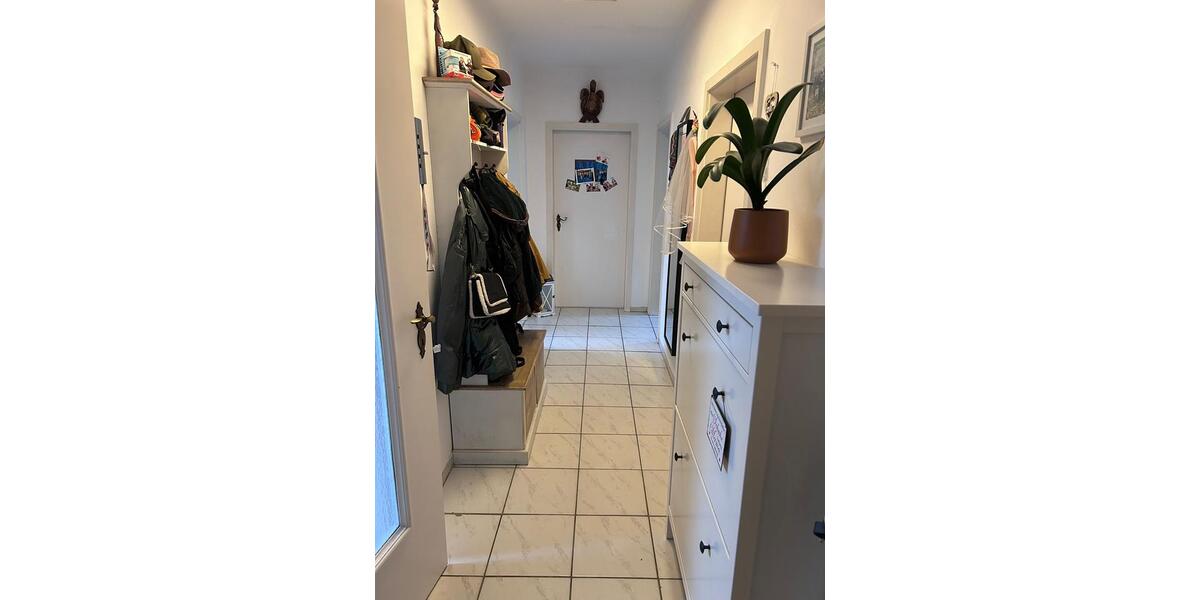 Etagenwohnung Reinfeld (Holstein) - 2 Zimmer, 73 m&sup2;, 550&euro; | Angebot:26236131