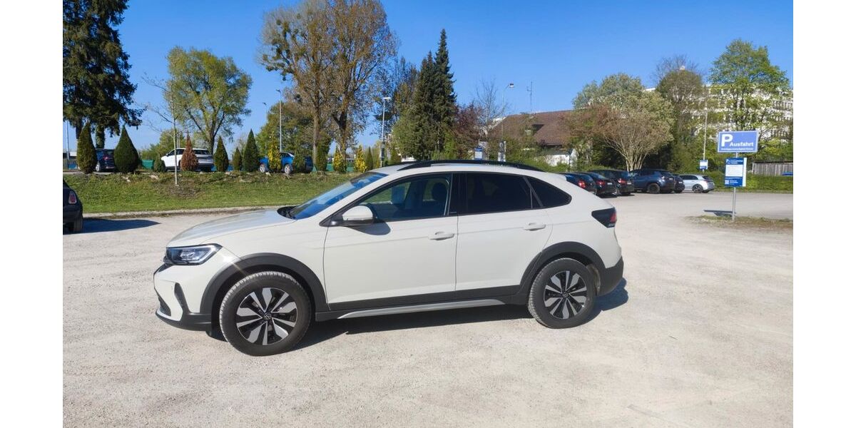 VW Taigo 5.300 km 21.800 &euro; München 81929