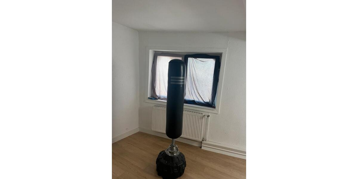 Doppelhaushälfte Taunusstein - 4 Zimmer, 200 m&sup2;, 320.000&euro; | Angebot:25931134