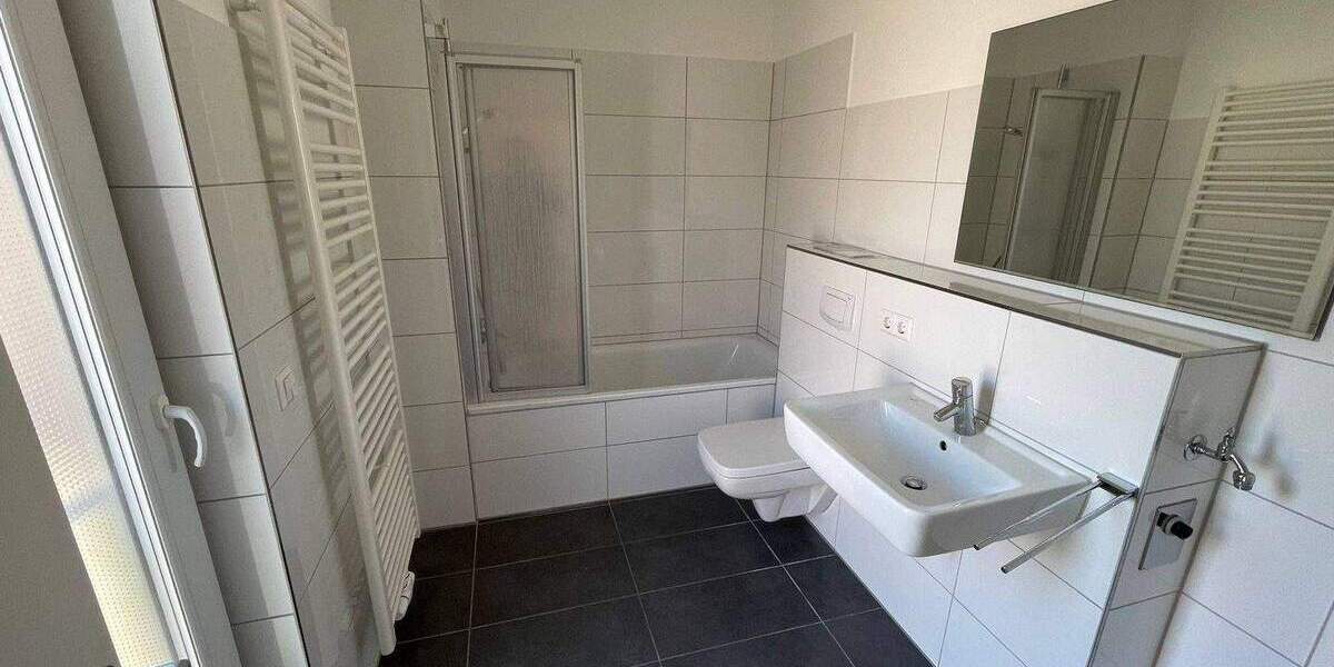 Reihenmittelhaus Mannheim Waldhof - 4 Zimmer, 120 m&sup2;, 1.555&euro; | Angebot:24778131