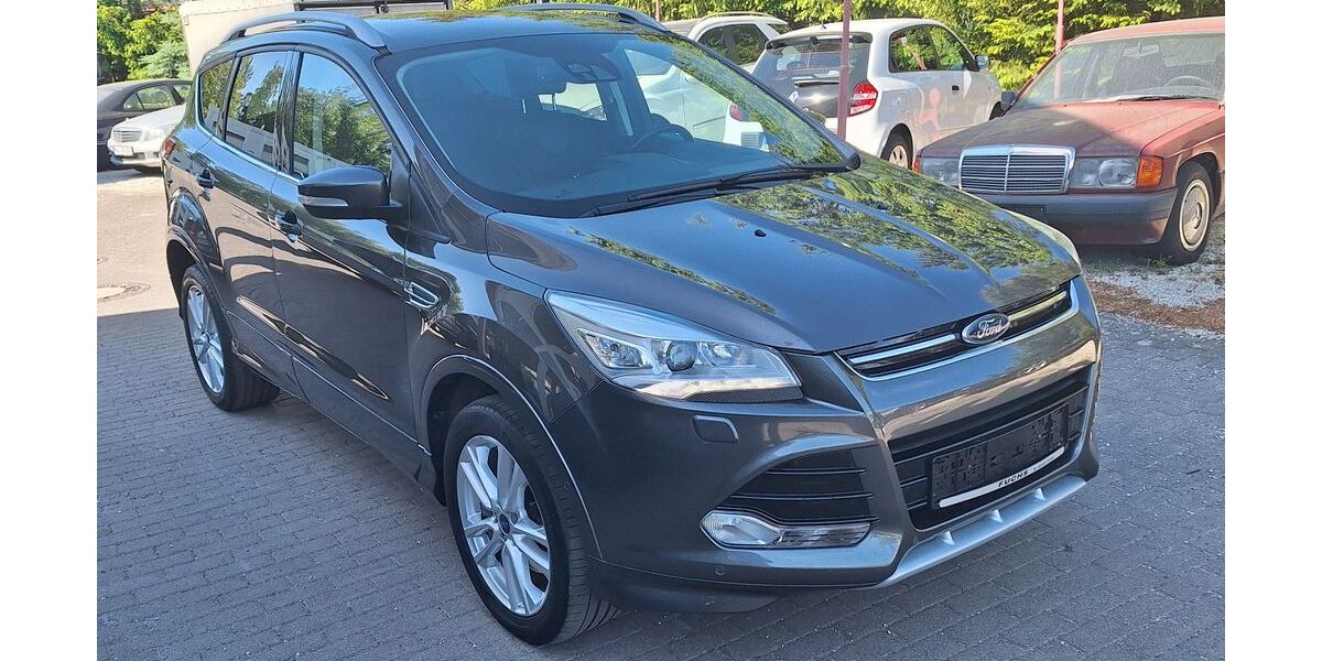 Ford Kuga 144.690 km 12.999 &euro; Fehrbellin 16833