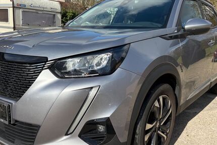 Peugeot 2008 90.300 km 11.999 &euro; Völklingen 66333