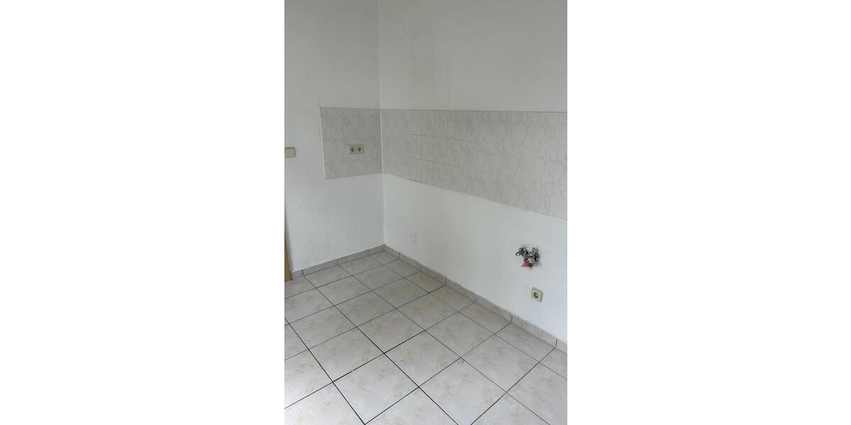 Etagenwohnung Naumburg (Saale) - 2 Zimmer, 55 m&sup2;, 360&euro; | Angebot:26349751