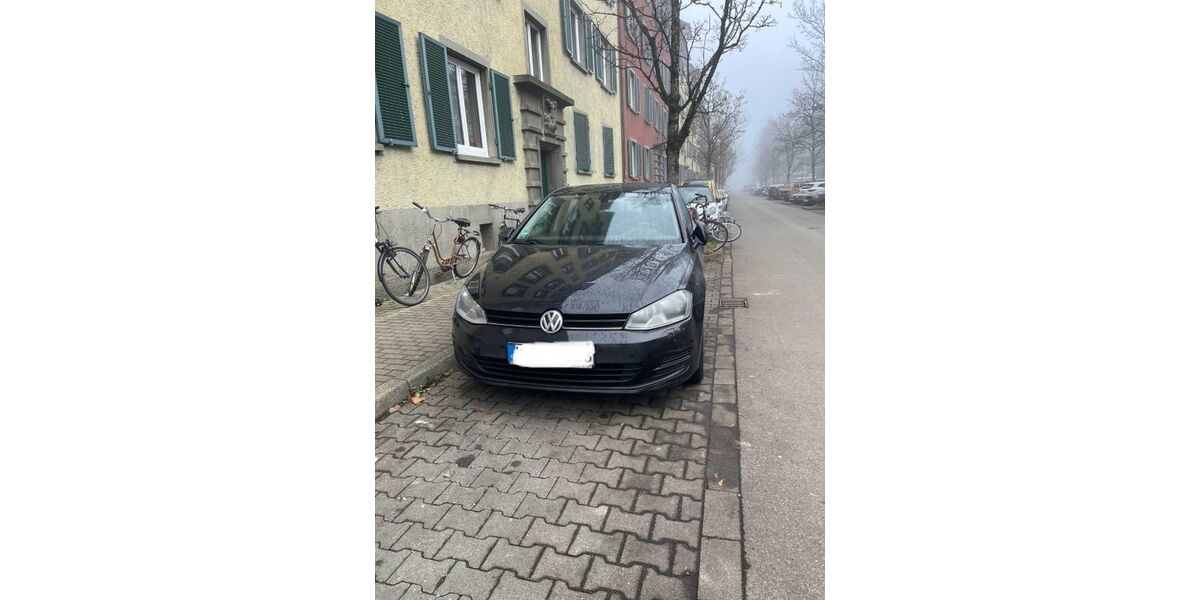 VW Golf 139.000 km 8.700 &euro; Konstanz 78467