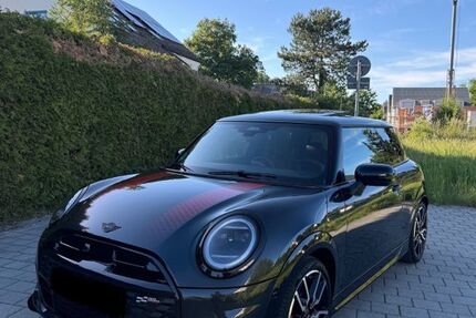 Mini John Cooper Works 7.500 km 35.500 &euro; München 80935
