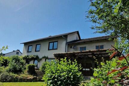 Haus Felsberg - 140.000&euro; | Angebot:26883639
