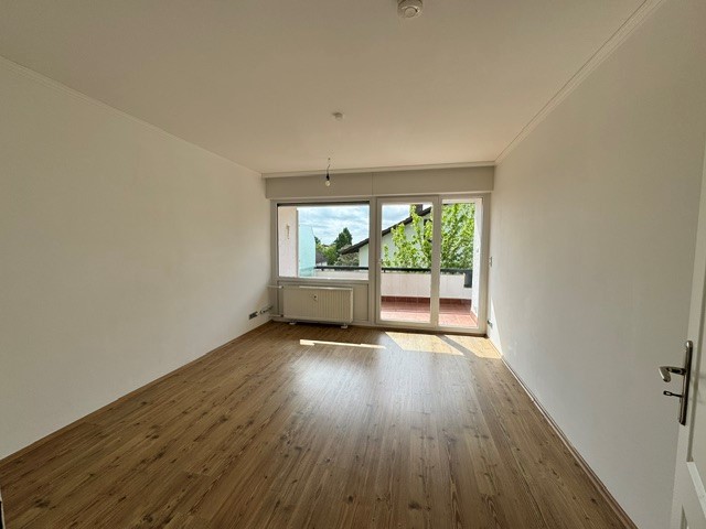 Wohnung mit Aussicht in absoluter Ruhelage von Friedrichsdorf! - Etagenwohnung Friedrichsdorf | Angebot:27207588