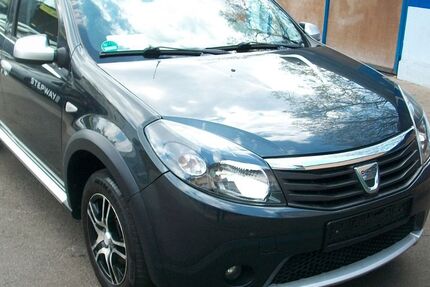 Dacia Sandero 129.400 km 3.950 &euro; Berlin 12347
