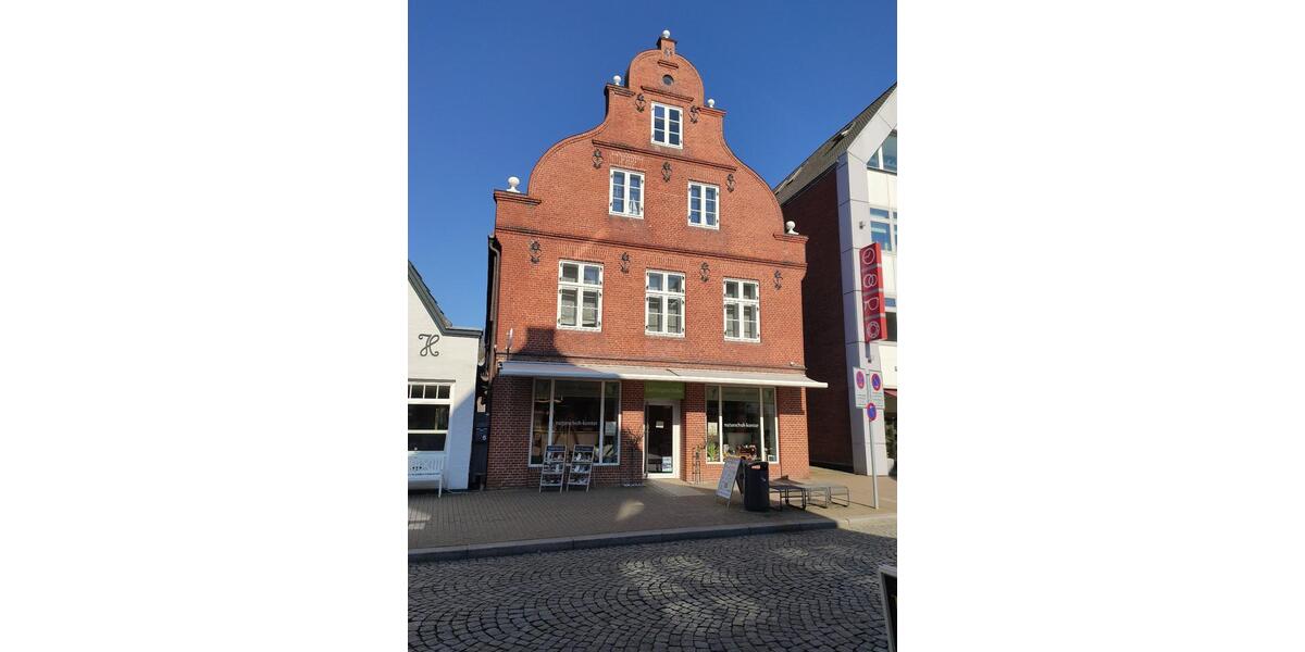 Dachgeschoßwohnung Husum - 3 Zimmer, 95 m&sup2;, 780&euro; | Angebot:26415327