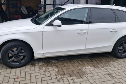 Audi A4 182.000 km 9.500 &euro; Jübek 24855