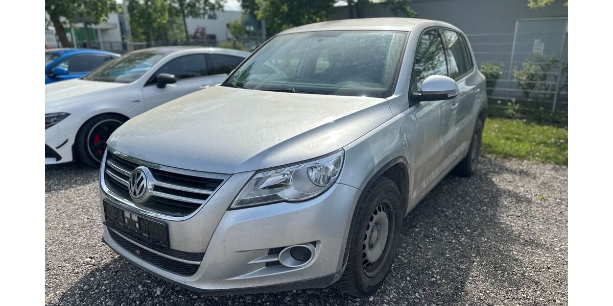 VW Tiguan 179.833 km 4.480 &euro; Ulm 89079