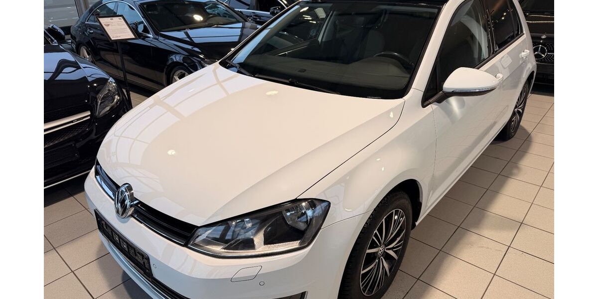 VW Golf 37.900 km 16.399 &euro; Achim 28832