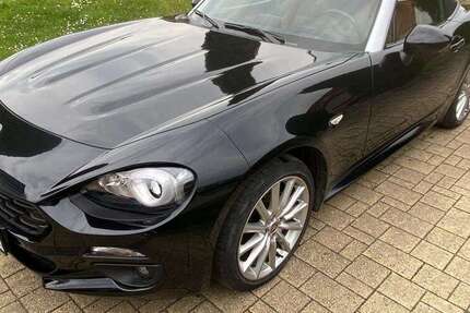 Fiat 124 Spider 36.997 km 16.890 &euro; Stockheim 96342