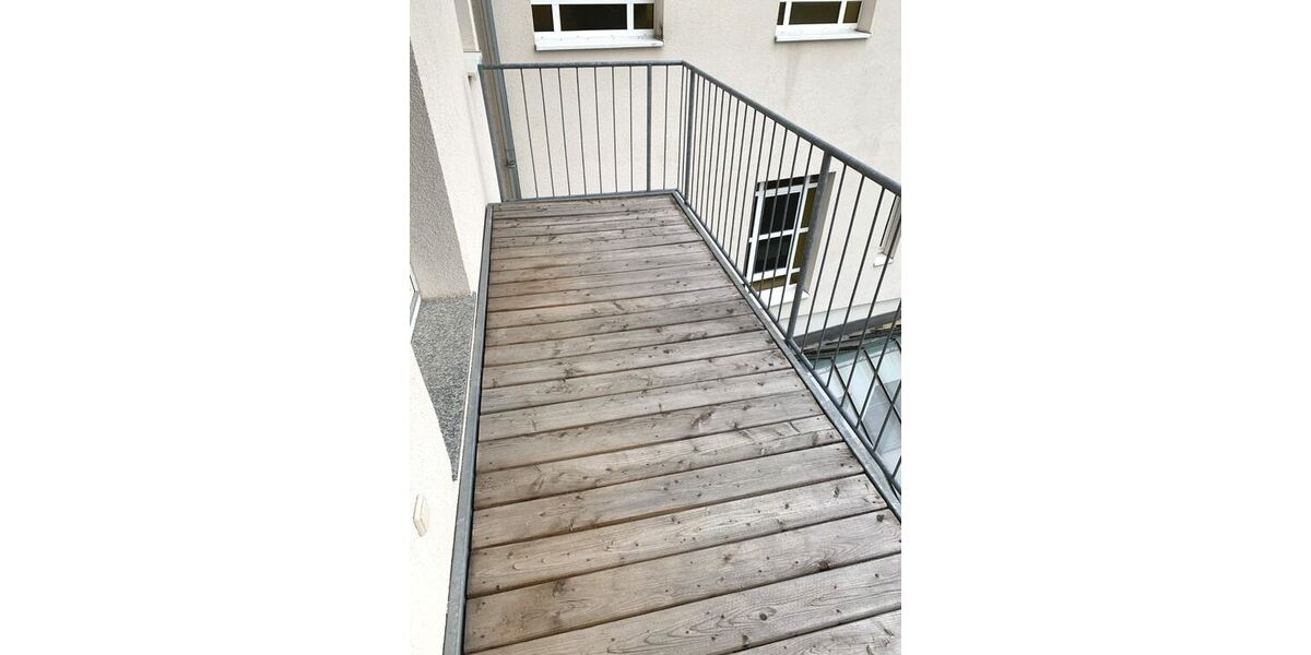 Moderne 2-Zimmer Wohnung im 2.OG mit EBK & Balkon - Etagenwohnung Mittweida | Angebot:27329901