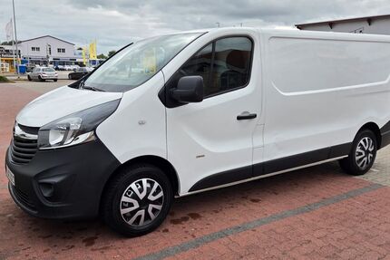 Opel Vivaro 89.000 km 13.900 &euro; Uetersen 25436
