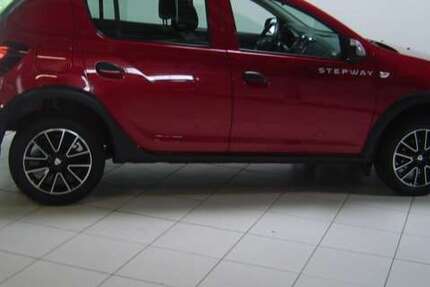 Dacia Sandero 47.775 km 10.590 &euro; Saarbrücken 66115