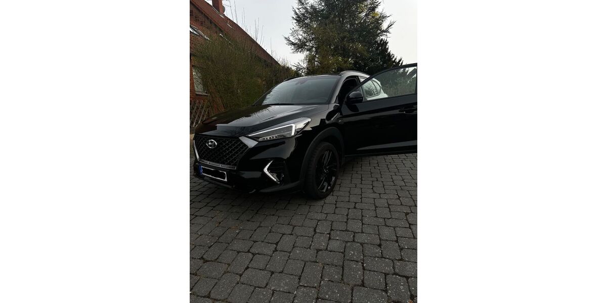Hyundai TUCSON 80.900 km 22.900 &euro; Stadthagen 31688