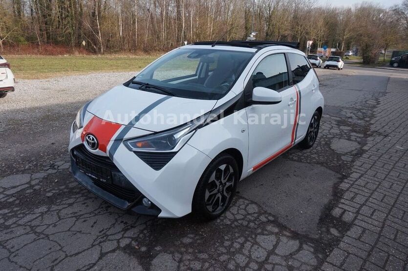 Aygo (X)