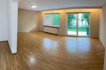 Haus Magstadt - 8 Zimmer, 146 m&sup2;, 1.660&euro; | Angebot:25601558