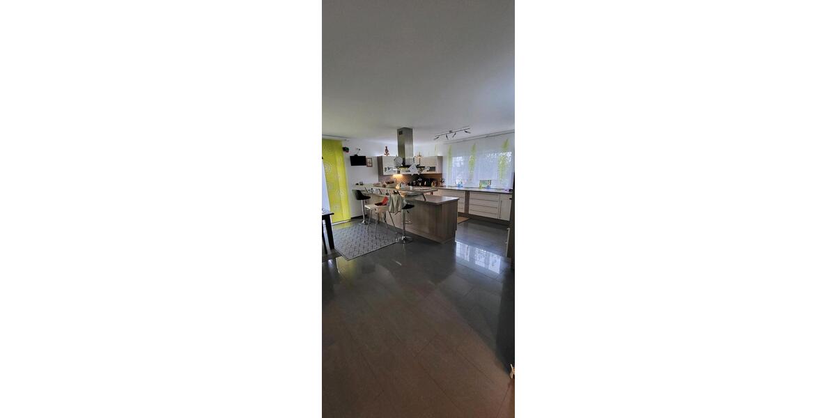 Einfamilienhaus Lage - 555.000&euro; | Angebot:26270954