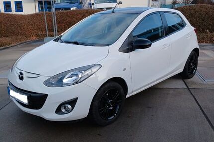 Mazda 2 81.000 km 5.700 &euro; Neuenrade 58809