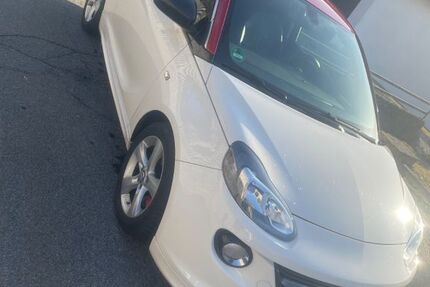 Opel Adam 56.000 km 12.299 &euro; Regen 94209
