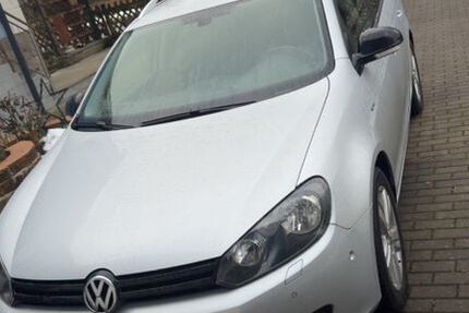 VW Golf 228.000 km 4.400 &euro; Windischeschenbach 92670