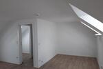 Dachgeschoßwohnung Dessau-Roßlau Dessau - 1 Zimmer, 28 m&sup2;, 225&euro; | Angebot:26445798