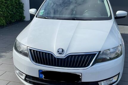 Skoda Rapid 128.000 km 5.000 &euro; Salzbergen 48499