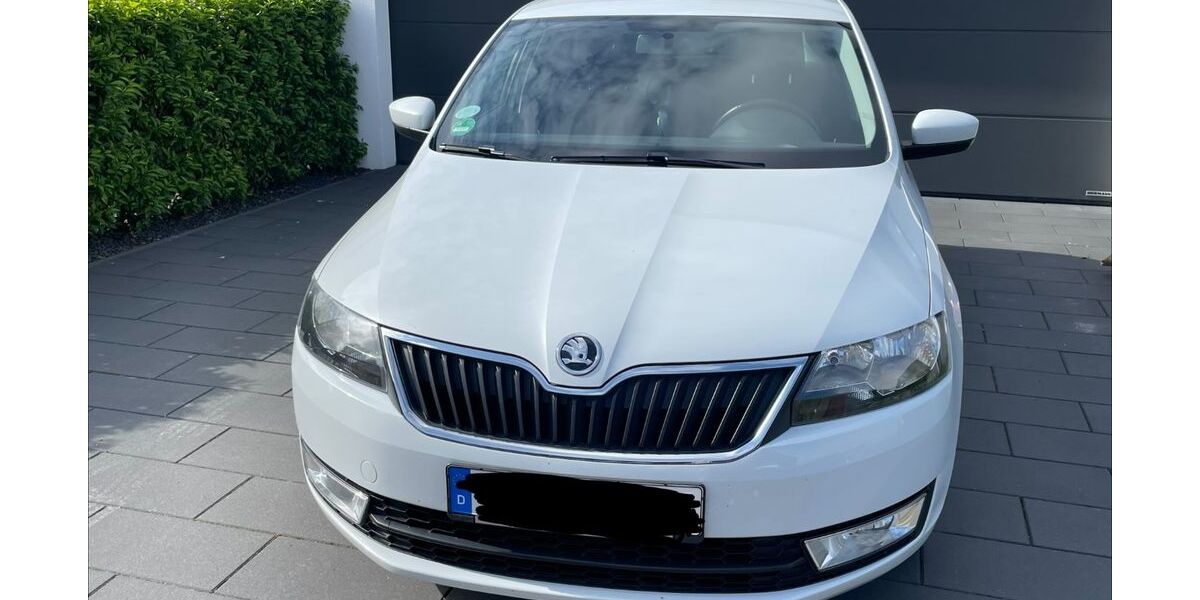 Skoda Rapid 128.000 km 5.000 &euro; Salzbergen 48499