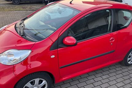 Peugeot 107 49.800 km 6.299 &euro; Amt Wachsenburg OT Ichtershausen 99334